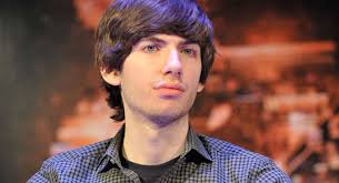 David Karp is an American entrepreneur who developed the short-form blogging platform &#39;Tumblr&#39;. According to the MIT Technology Review TR35 he was amongst ... - david-karp