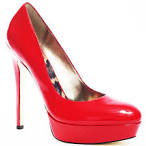 Red pump shoes