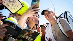Indian Wells Matchups: Swiatek vs. Muchova, Alcaraz vs. Ruud, Djokovic vs. Draper