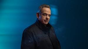 Garou se dévoile seul sur scène à Saint-Quentin