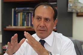 La República (29/06/2014): José Távara opina sobre la ley universitaria. Para Távara, dicha ley introduce un “marco normativo que, de aplicarse con firmeza ... - jose-tavara