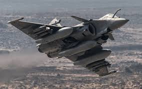 Rafale : après Moscou et Pékin, le chasseur français devient la cible de médias israéliens — BuzzArena