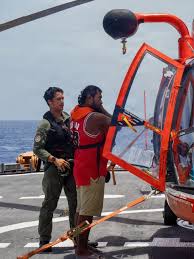 Guardia Costera de EEUU rescata a una familia desaparecida por 7 días en océano Pacífico
