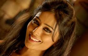 Vijay, Nidhi in &lt;i&gt;Veerabahu&lt;/i&gt;. Popular ad model-turned actress, Nidhi Subbaiah, who will start shooting soon for the Kannada film, Shokhi has now ... - lcqmnaehafh