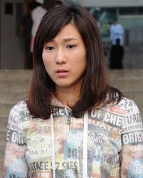 Kwok Kar Peng. Hong Kong TVB actress Linda Chung in the drama L&#39;Escargot. PICTURE: STARHUB. Hong Kong reporters tell TVB actress Linda Chung that she&#39;s ... - kpchung