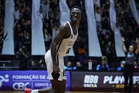 Com apoio da torcida, Corinthians controla o Pinheiros e empata semifinal do NBB