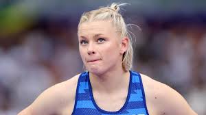 Wilma Heltelä loukkaantui tapaturmassa – levytanko päähän