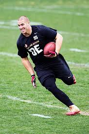 images?q=tbn:ANd9GcTLTiKWKgZazFlVqGTN-_JhEM914vOMrmtRVny-HputiPhECIIg