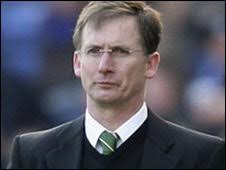 Glenn Roeder. Roeder&#39;s Canaries were the first team to lose to Charlton in 19 games - _45374605_45374478