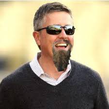 Suddenly everyone within the Astros organization past and present was getting the Jeff Bagwell makeover: - JluhnowBeard