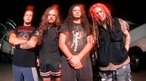 Irmãos Cavalera se recusam a tocar em show final do Sepultura, segundo Andreas Kisser; Gloria refuta