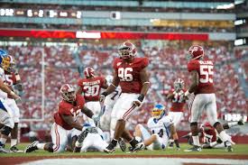 Former Alabama defensive lineman facing charges for allegedly impersonating 3 NFL players to fraudulently obtain nearly $20M in loans