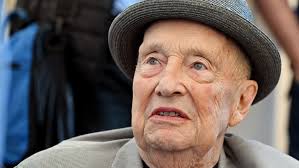 Künstler und Bildhauer Georg Baselitz ist verstorben