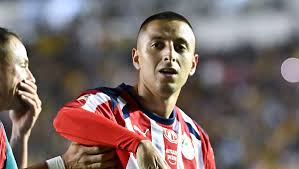 ‘Piojo’ Alvarado cambia el chip; Chivas debe ir por todas las ‘papas’ en liguilla