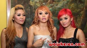 Hasil gambar untuk foto hot trio macan