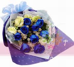 Image result for karangan bunga mawar biru