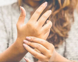 আঘাতের কারণে ত্বকের নিচে রক্তক্ষরণের চিকিৎসা