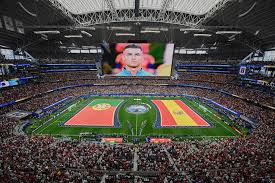 Ronaldo of Portugal and Balogun of US are focus of World Cup round of 16 matches, in photos
