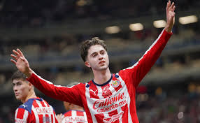 Afirman que Brian Gutiérrez, pieza clave de Chivas, es seguido de cerca por Copenhague y por club alemán