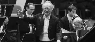 Alfred Brendel mit 94 Jahren gestorben: Eine Legende des Klaviers - Imagen principal del artículo