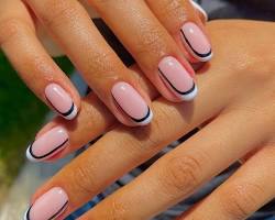 Image de Double French Tip Nail Art