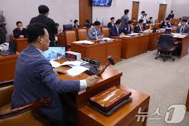 뉴스1 - News update