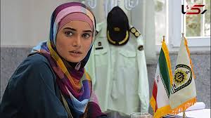 تینا آخوندتبار