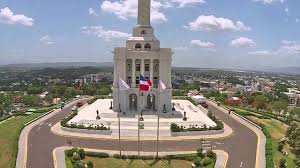 Resultado de imagen para fotos del monumento de santiago