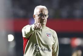 São Paulo acerta retorno de velho conhecido para comando técnico