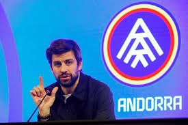 El ex defensor, campeón del mundo con España, recibió dos meses de inhabilitación