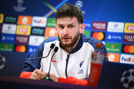 Khvicha Kvaratskhelia, avant PSG-Bayern en demi-finales de Ligue des champions : «Les deux meilleures équipes se rencontrent»