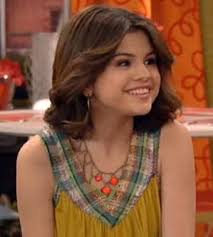 Selena Gomez Selena as Alex Russo - Selena-as-Alex-Russo-selena-gomez-23417607-299-332