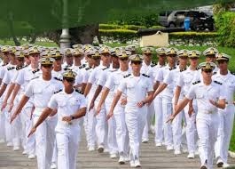 Marinha tem oportunidades abertas para quem deseja seguir carreira militar