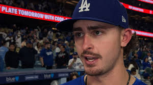 Justin Wrobleski pitching for the Dodgers