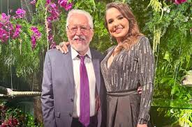 Carlos Alberto de Nóbrega e Renata de Nóbrega celebram parceria e falam sobre amor: 'Somos muito felizes juntos e desejamos o mesmo para todos que querem encontrar o seu verdadeiro amor'