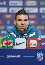 Casemiro vê seleção forte na Copa, mas alerta: 'Não somos a favorita'