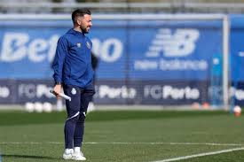 FC Porto está em três frentes em “época de reconstrução” – Farioli