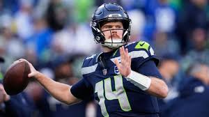 Seahawks QB Darnold injures hip on opening drive vs. Patriots — ESPN