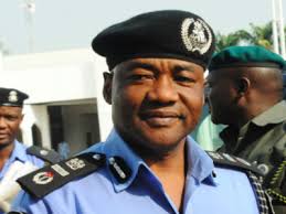 Despite his very tight schedule and demanding job as Nigeria&#39;s number one policeman, the Inspector General of Police, Mohammed Abubakar still has time to ... - MOHAMMED_ABUBAKAR_POLICE-IG1