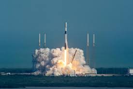 SpaceX can deploy 7,500 more Starlink Gen2 satellites with FCC approval