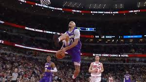 Lakers’ Hayes hammers down emphatic between-the-legs dunk in transition