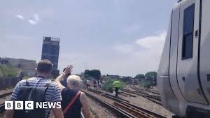 BBC - News update