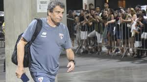 Reviravolta: novo presidente do São Paulo desiste de demitir Milton Cruz