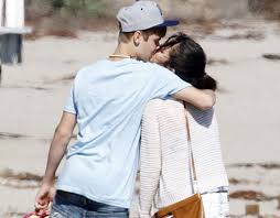 ❄Recuerdos❄ ❄Justin Y Tú❄ - Página 5 Images?q=tbn:ANd9GcTR0hgJShbq7zmcnU67L1uXEArHxiwpLy5gN7qxt3yqDfQETxUm