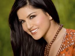 Many in India have called to jail Indian-Canadian por* star Sunny Leone and have claimed that because of these por*ography such rape incidents happens. - wallpaper_sunny-leone-005-1920x1440