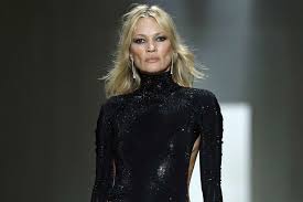 Kate Moss Shocks the Gucci Runway in a Gown with an Exposed Thong at Milan Fashion Week