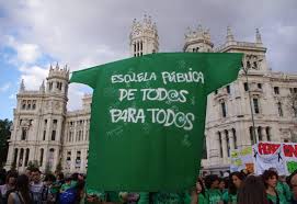 Resultado de imagen de IMAGENES MANIFESTACIONES de verde CONTRA EL PP EN MADRID POR LOS RECORTES EN LA ENSEÑANZA