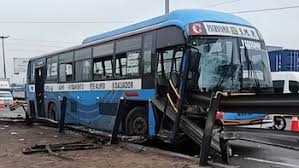 ¡Tragedia en Evitamiento! Bus se estrella: 2 Muertos y Caos Total