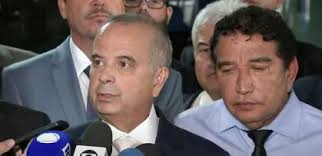 Moraes na Mira! Oposição Acelera Impeachment: Entenda o Impacto!