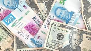 Peso mexicano avanza levemente frente al dólar por menor aversión al riesgo en el mercado